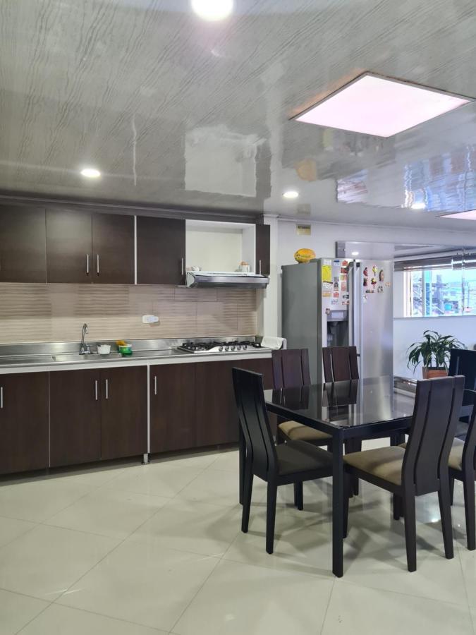 Hotel Casa Huesped Kiwi Bogotá Eksteriør bilde