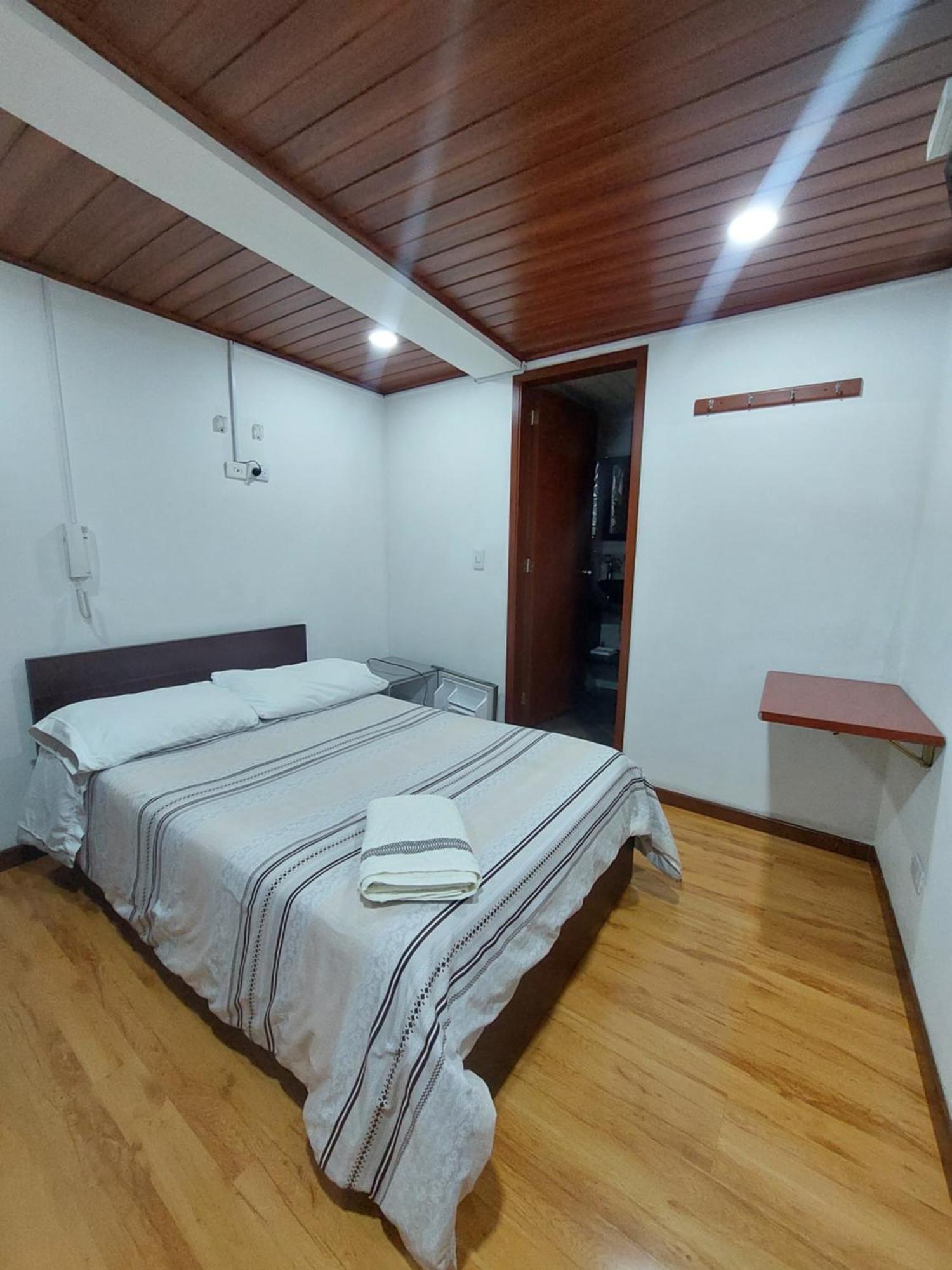 Hotel Casa Huesped Kiwi Bogotá Eksteriør bilde